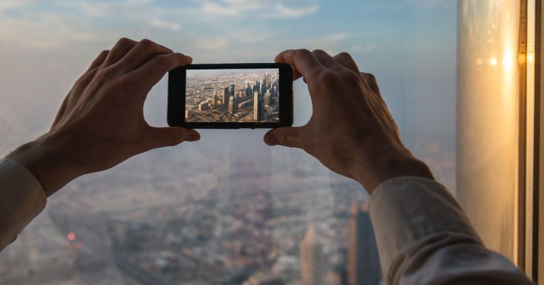 Phone Photography: How to Take Good Pictures With Your Mobile Device